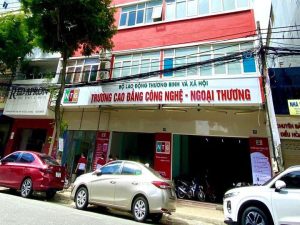Trường Cao đẳng Công Nghệ Ngoại Thương